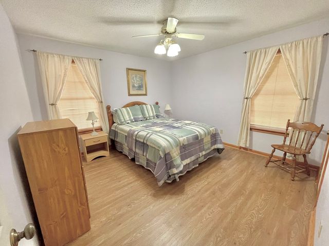 1604 Montcliff Drive, Dothan, AL 36303