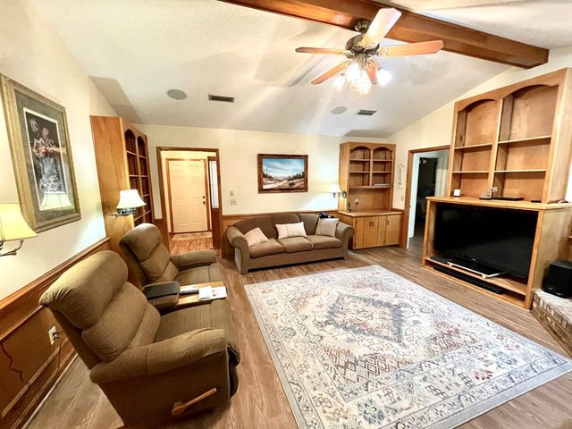 1604 Montcliff Drive, Dothan, AL 36303