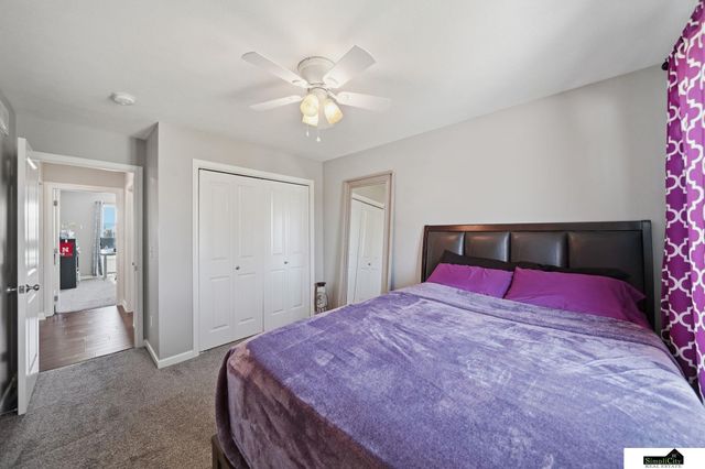 1121 N 99Th Street, Lincoln, NE 68527