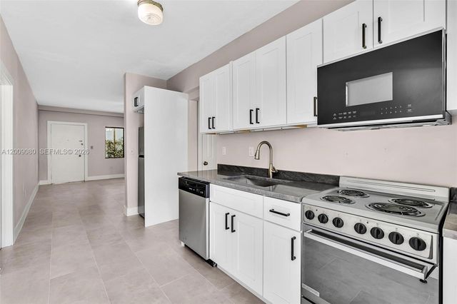 1165 Marseille Dr 3, Miami Beach, FL 33141