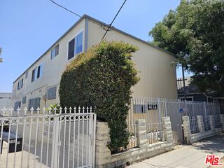 1146 S Berendo Street, Los Angeles, CA 90006