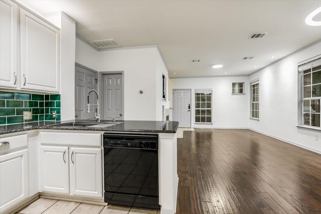 11000 Anderson Mill RD 22, Austin, TX 78750