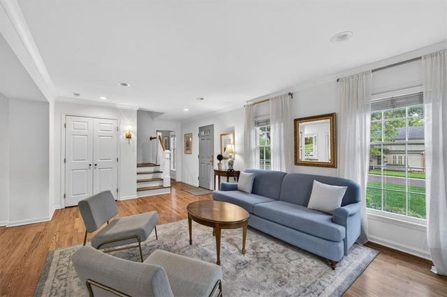 5300 W 101 Terrace, Overland Park, KS 66207