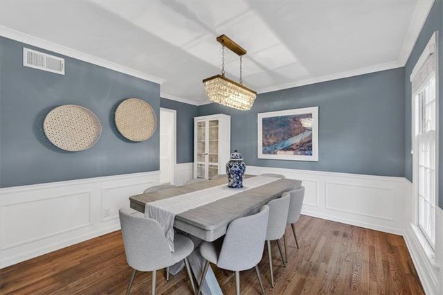 5300 W 101 Terrace, Overland Park, KS 66207