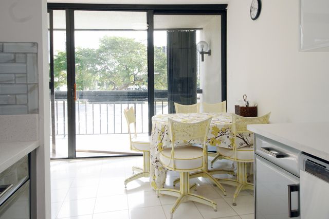 2450 Presidential Way 208, West Palm Beach, FL 33401