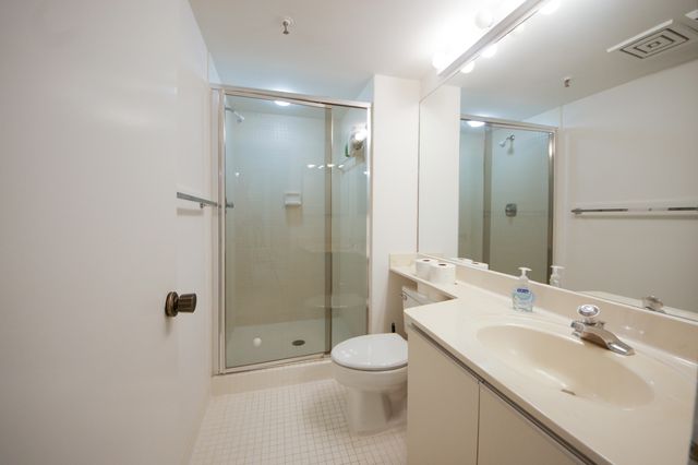 2450 Presidential Way 208, West Palm Beach, FL 33401