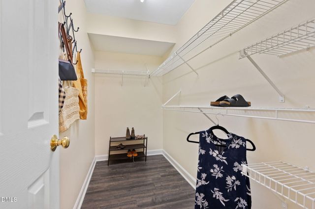 1021 Nicholwood Drive 101, Raleigh, NC 27605
