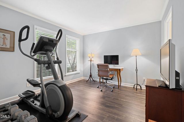 1021 Nicholwood Drive 101, Raleigh, NC 27605