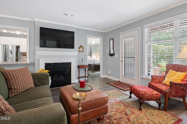 1021 Nicholwood Drive 101, Raleigh, NC 27605