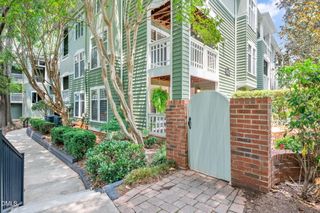1021 Nicholwood Drive 101, Raleigh, NC 27605