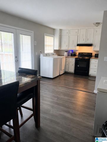 1505 5TH PLACE NW, Center Point, AL 35215