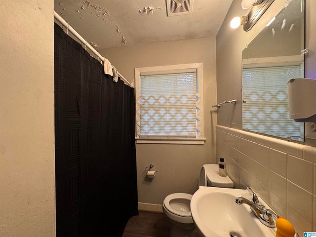 1505 5TH PLACE NW, Center Point, AL 35215