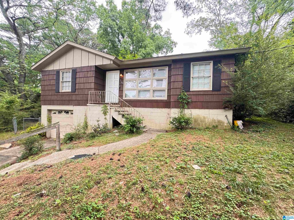 1505 5TH PLACE NW, Center Point, AL 35215