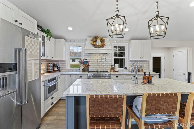 2100 Us Highway 61, Festus, MO 63028