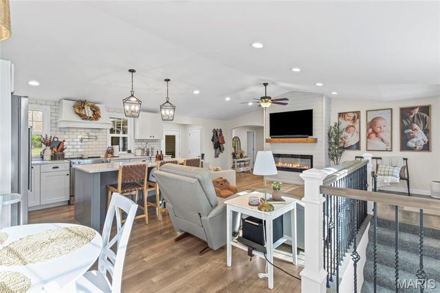 2100 Us Highway 61, Festus, MO 63028