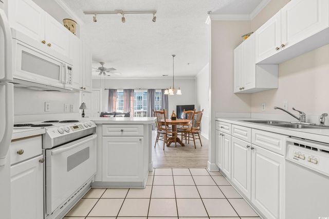 4860 Carnation Cir Apt 203, Myrtle Beach, SC 29577