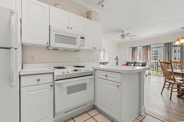 4860 Carnation Cir Apt 203, Myrtle Beach, SC 29577