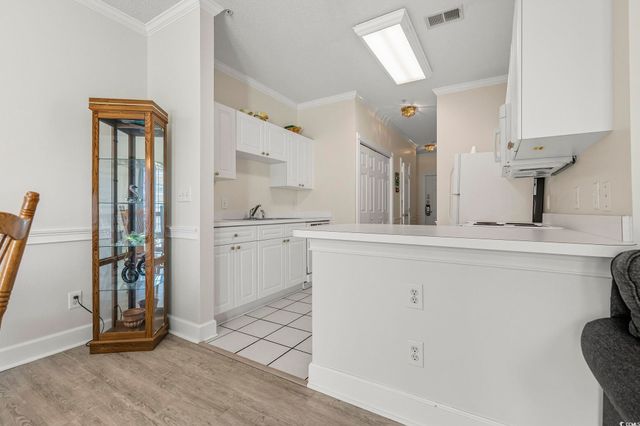 4860 Carnation Cir Apt 203, Myrtle Beach, SC 29577