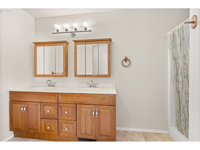5058 JACKSON Hwy, Toledo, WA 98591