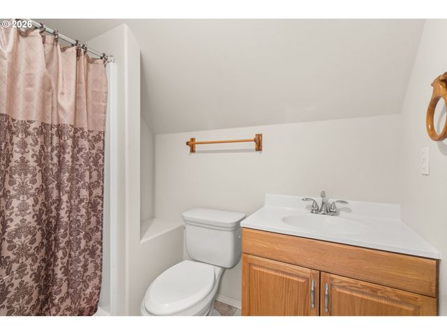 5058 JACKSON Hwy, Toledo, WA 98591