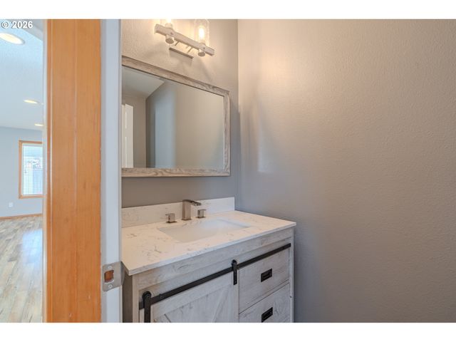 1116 Ne 170TH Ct, Vancouver, WA 98684
