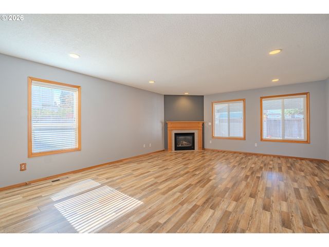 1116 Ne 170TH Ct, Vancouver, WA 98684