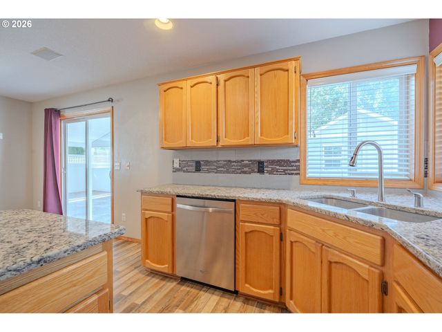 1116 Ne 170TH Ct, Vancouver, WA 98684
