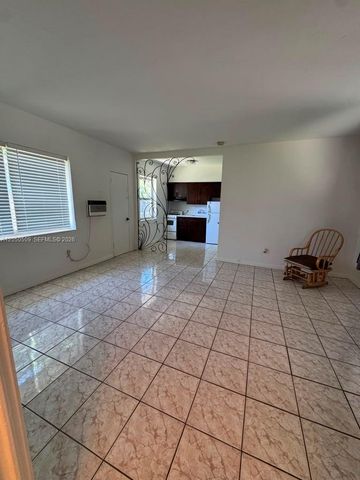 2499 SW 27th Street 5, Miami, FL 33133