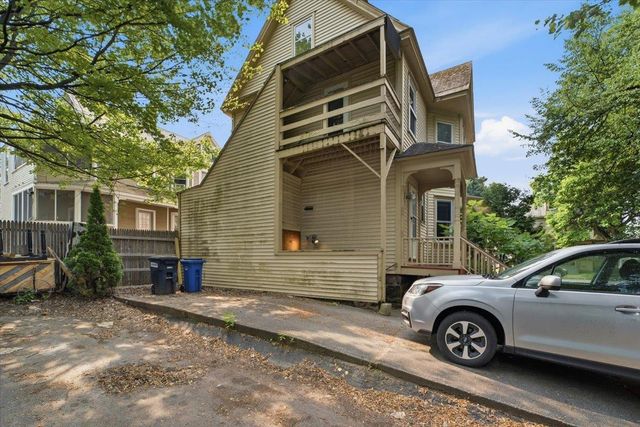 78-80 Loomis Street, Burlington, VT 05401