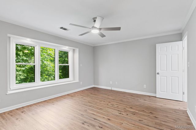 912 Running Brook Drive, Prattville, AL 36066