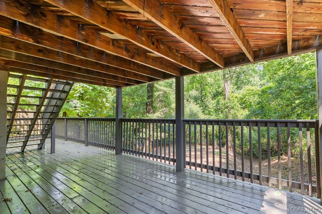 912 Running Brook Drive, Prattville, AL 36066