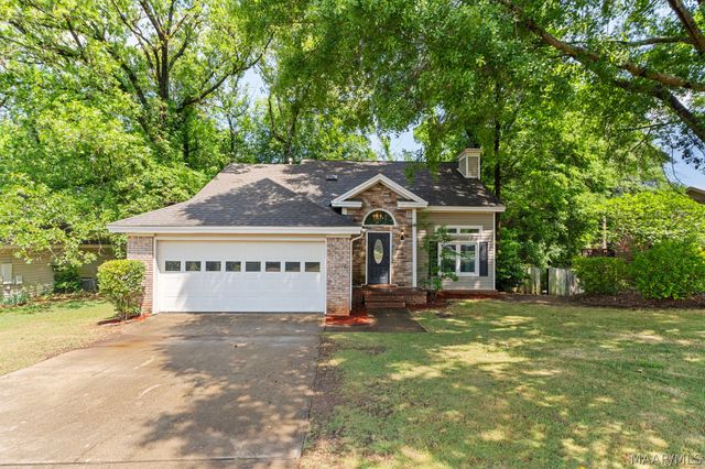 912 Running Brook Drive, Prattville, AL 36066