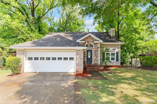 912 Running Brook Drive, Prattville, AL 36066