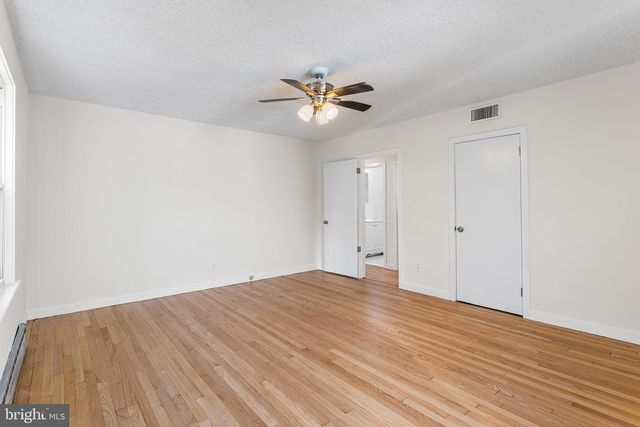 11 9TH AVE, Roebling, NJ 08554