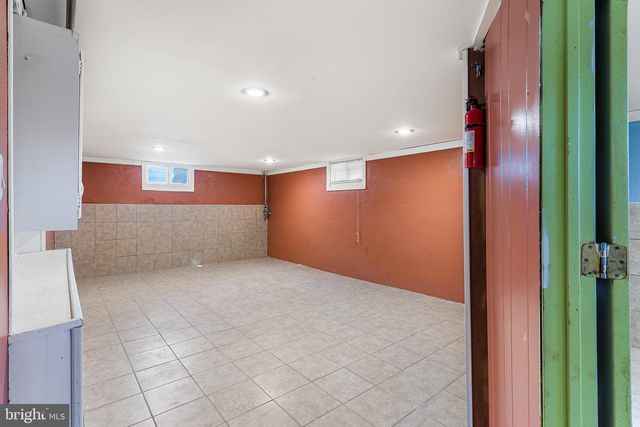 11 9TH AVE, Roebling, NJ 08554