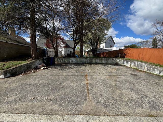 261 Admiral Street, Providence, RI 02908