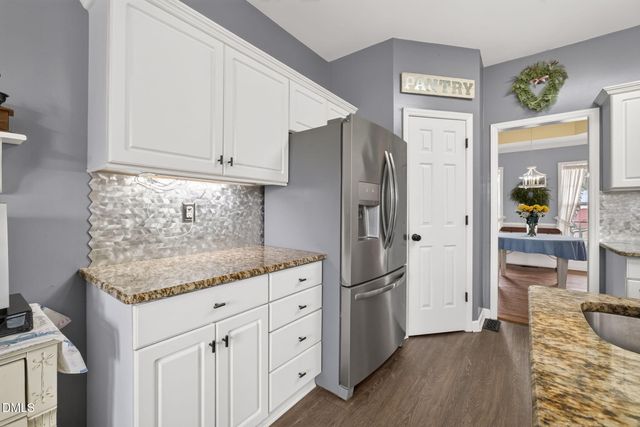 119 Spring Branch Drive, Four Oaks, NC 27524