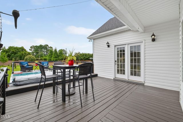 119 Spring Branch Drive, Four Oaks, NC 27524