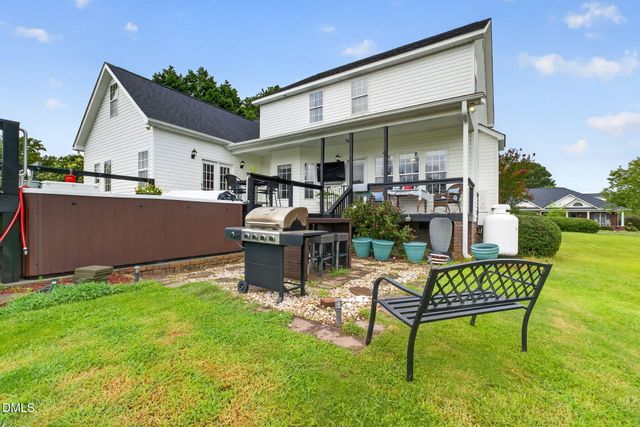 119 Spring Branch Drive, Four Oaks, NC 27524