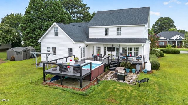 119 Spring Branch Drive, Four Oaks, NC 27524