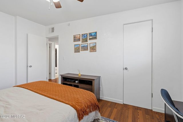 6825 E Calle Marte, Tucson, AZ 85710