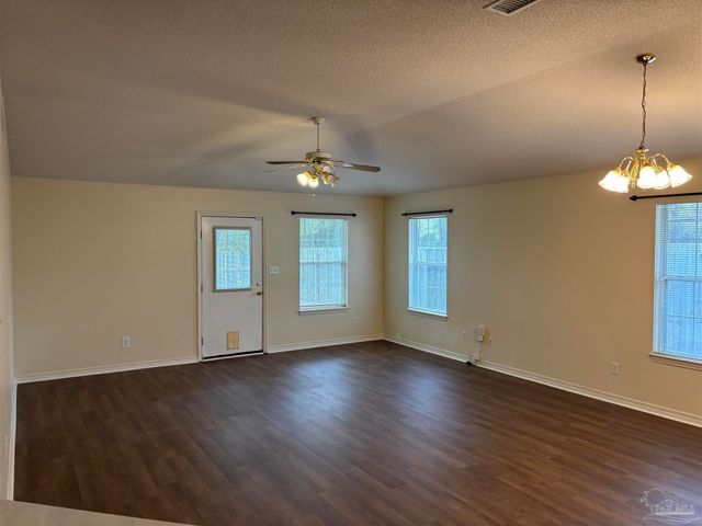 7952 Cayenne Way, Pensacola, FL 32506