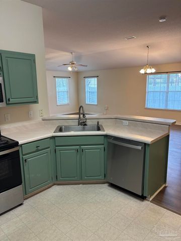 7952 Cayenne Way, Pensacola, FL 32506