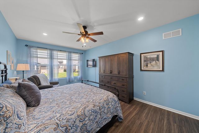 50120 Bluebell Street, Canton, MI 48188