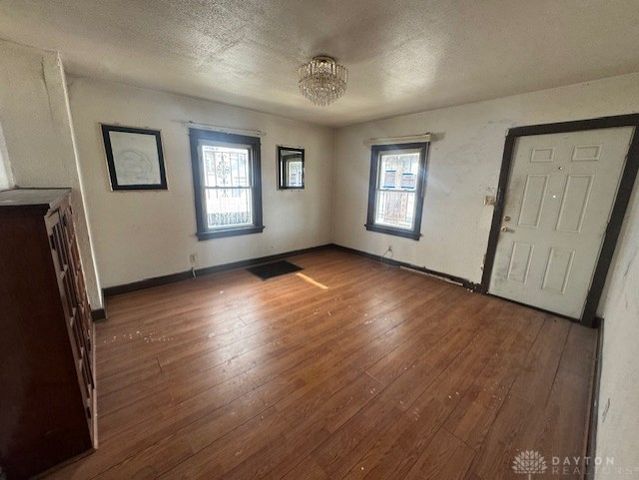 1727 W Riverview Avenue, Dayton, OH 45402