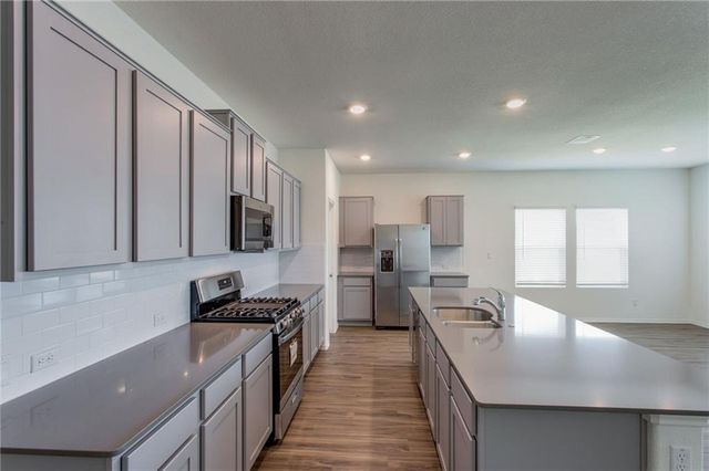 713 Mallow RD, Leander, TX 78641