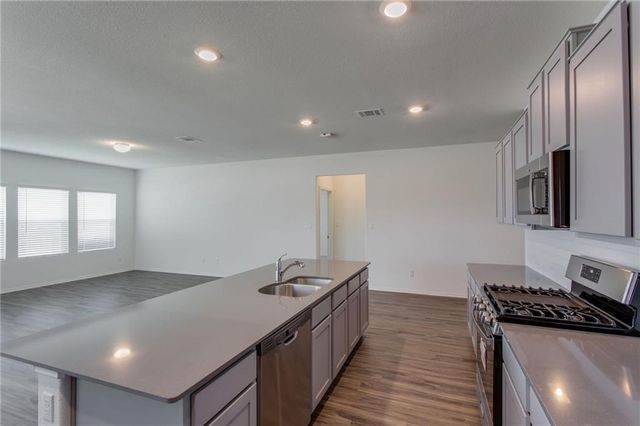 713 Mallow RD, Leander, TX 78641
