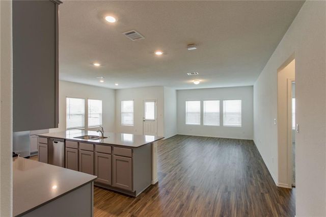713 Mallow RD, Leander, TX 78641