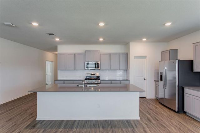 713 Mallow RD, Leander, TX 78641