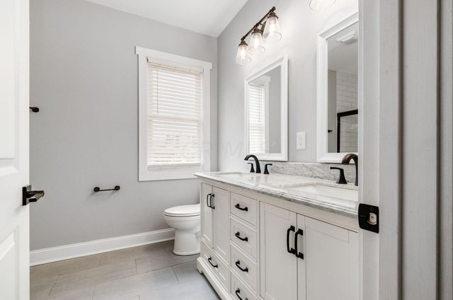 422-424 Morrison Avenue, Columbus, OH 43205